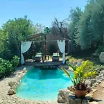 Oasi Conca D'oro Glamping خيمة فخمة نوتو