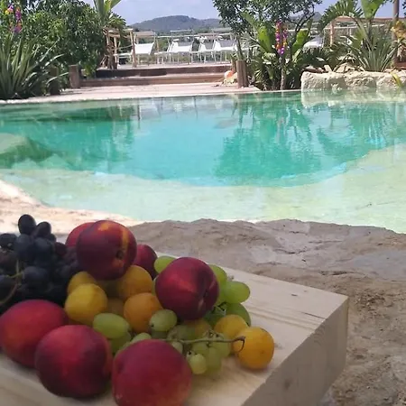 אוהל מפואר Oasi Conca D'oro Glamping נוטו